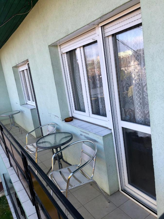 Karoly Vendeghaz Hotell Hévíz Exteriör bild