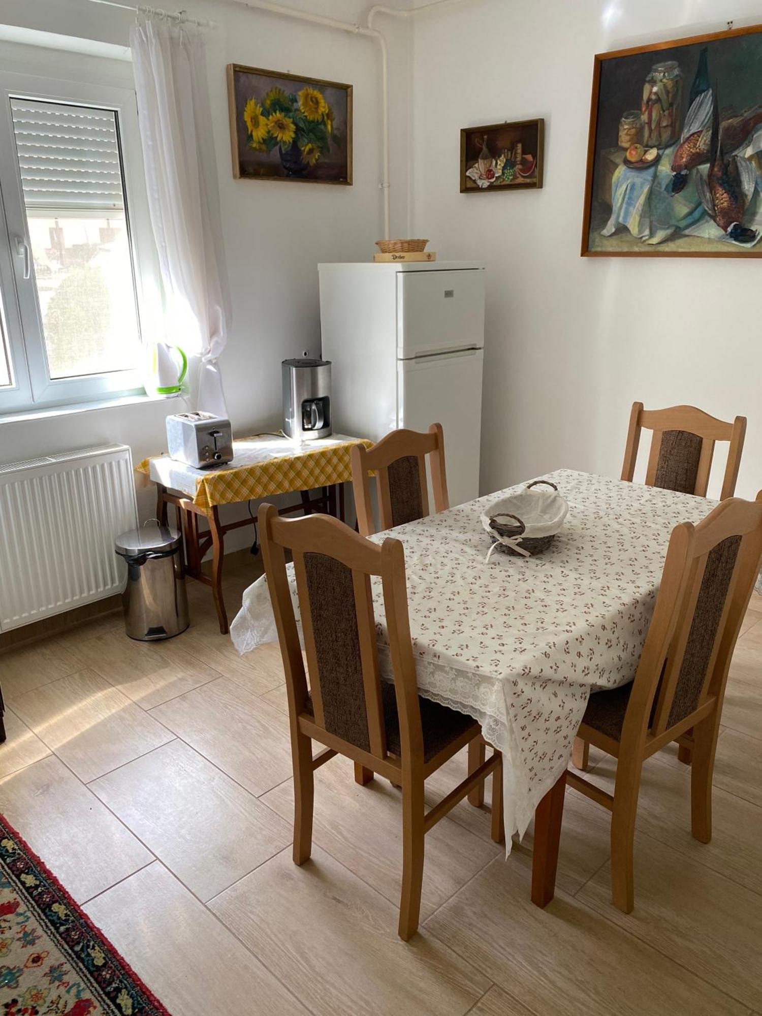 Karoly Vendeghaz Hotell Hévíz Exteriör bild